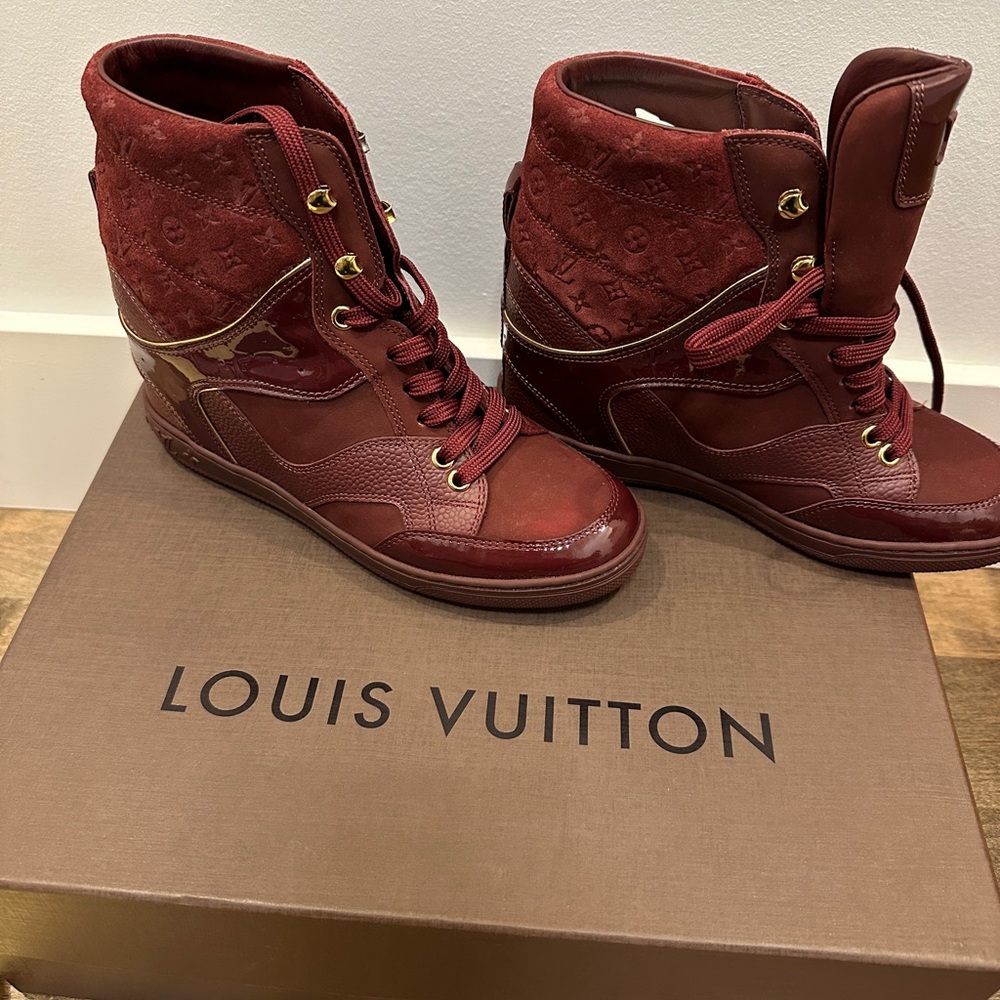 Louis Vuitton Cliff Top High Monogram High Top Wedge Burgundy Sneakers 34